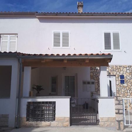 Kuca Za Odmor Pende Villa Banjol Luaran gambar